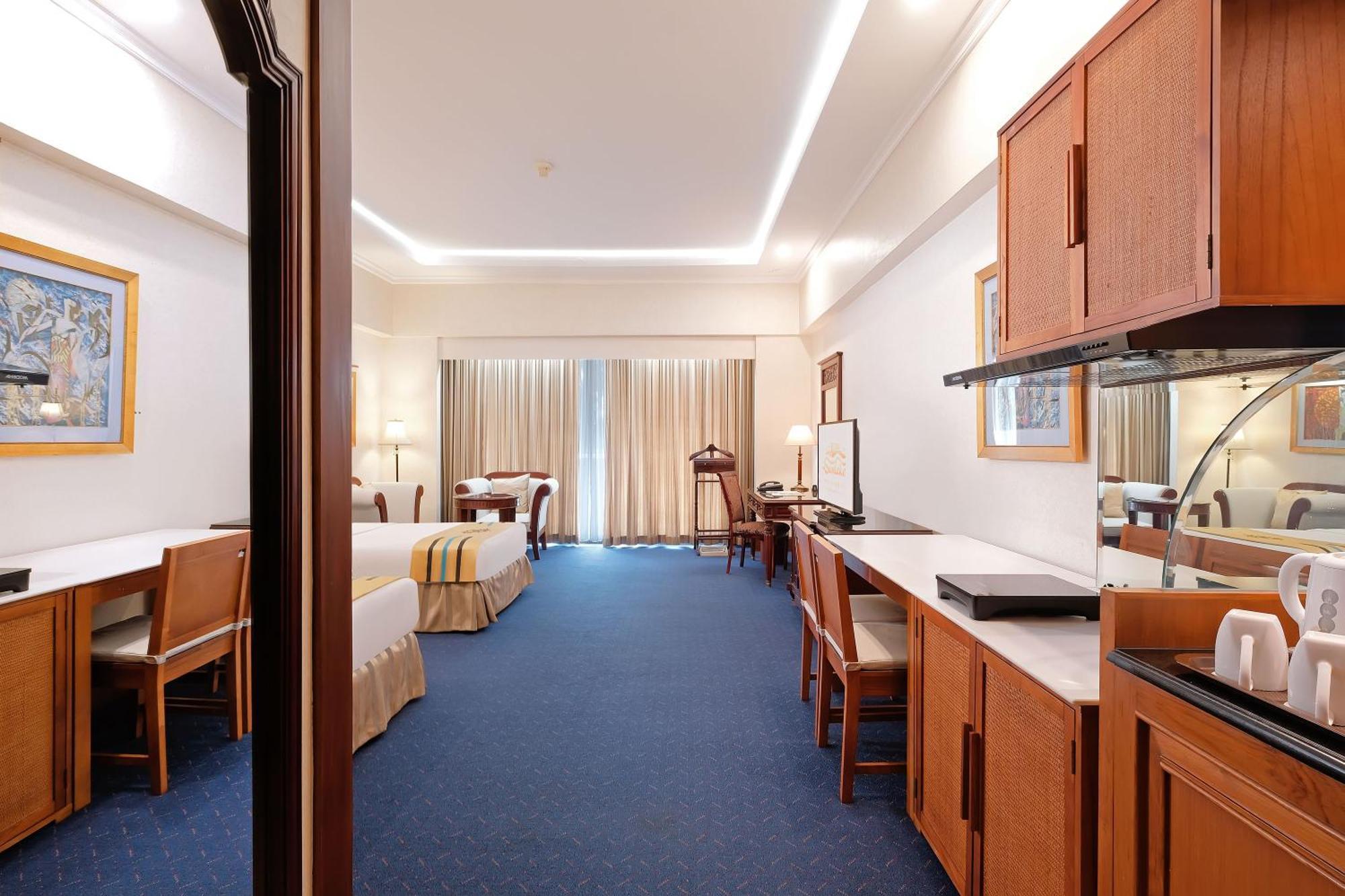 Sunlake Waterfront Resort & Convention Jakarta Luaran gambar