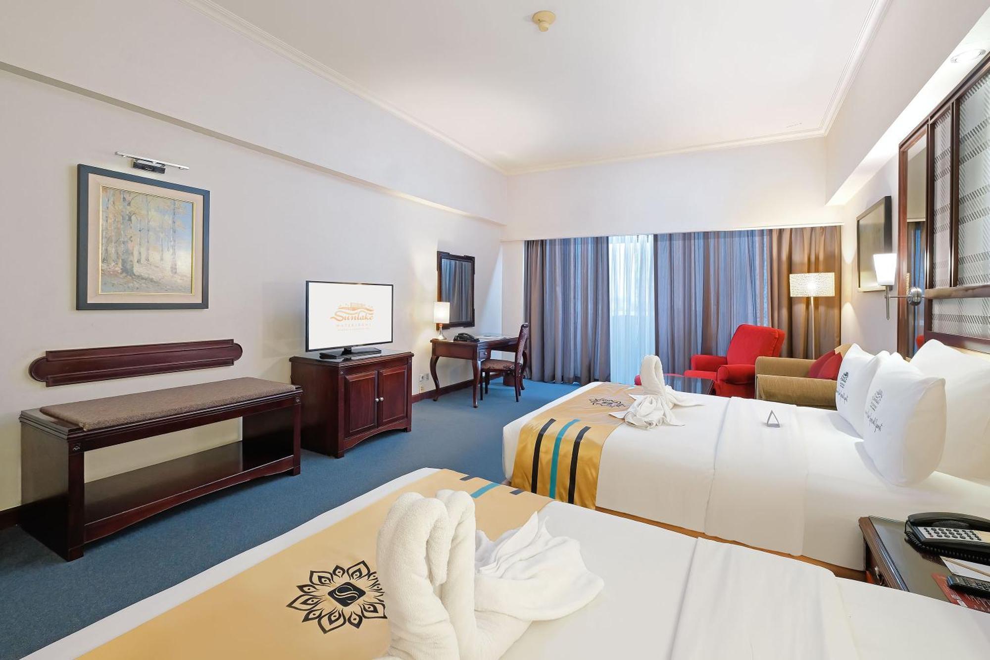 Sunlake Waterfront Resort & Convention Jakarta Luaran gambar